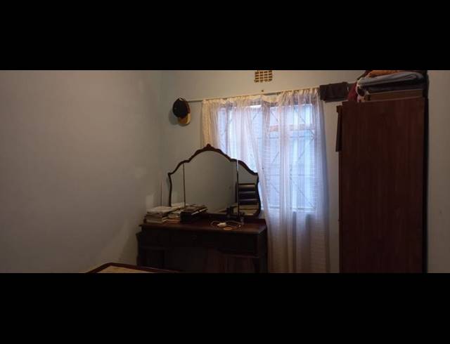 4 BEDROOM HOUSE FOR SALE IN KHAYA